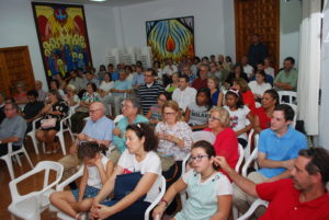 Público asistente a la presentación de la novela David sueños de un rey. Editoriales actuales de España, Editorial Adarve