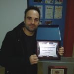 El autor de la novela Oscuras luces de septiembre Javier Samper gana el II Premio Provincial de Narrativa Breve Enrique Cerdán Tato. Editorial Adarve, Editorial Adarve de España, Editoriales españolas, Editoriales actuales de España
