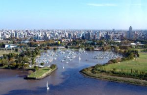 Panorámica de La Plata, Argentina. Editorial Adarve, Editoriales españolas actuales