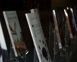 Bodegón de libros Premios Arquero de Plata