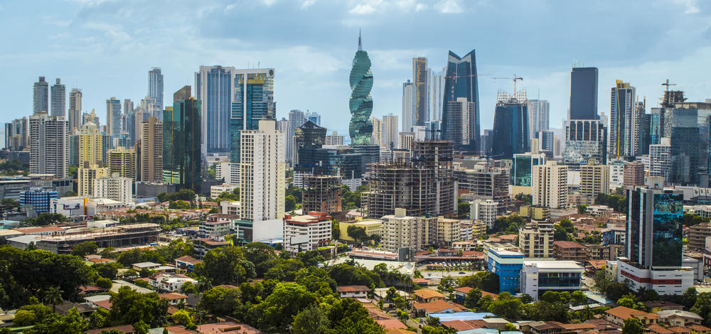 Vista de la ciudad de Panamá. Editorial Adarve, Editoriales de España