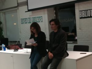 Presentación Rafaerl Romero Rico Reverso. Editorial Adarve, Editoriales de España