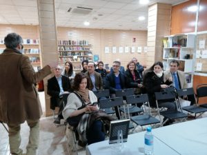 Presentación Luis M La Haba Capitán Letras. Editorial Adarve, Editoriales de España