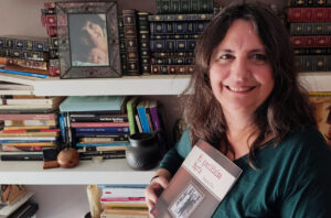 Ángeles Díaz, autora del libro Mi queridísima Marta. Editorial Adarve, publicar un libro