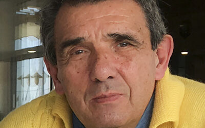Elías Llamazares