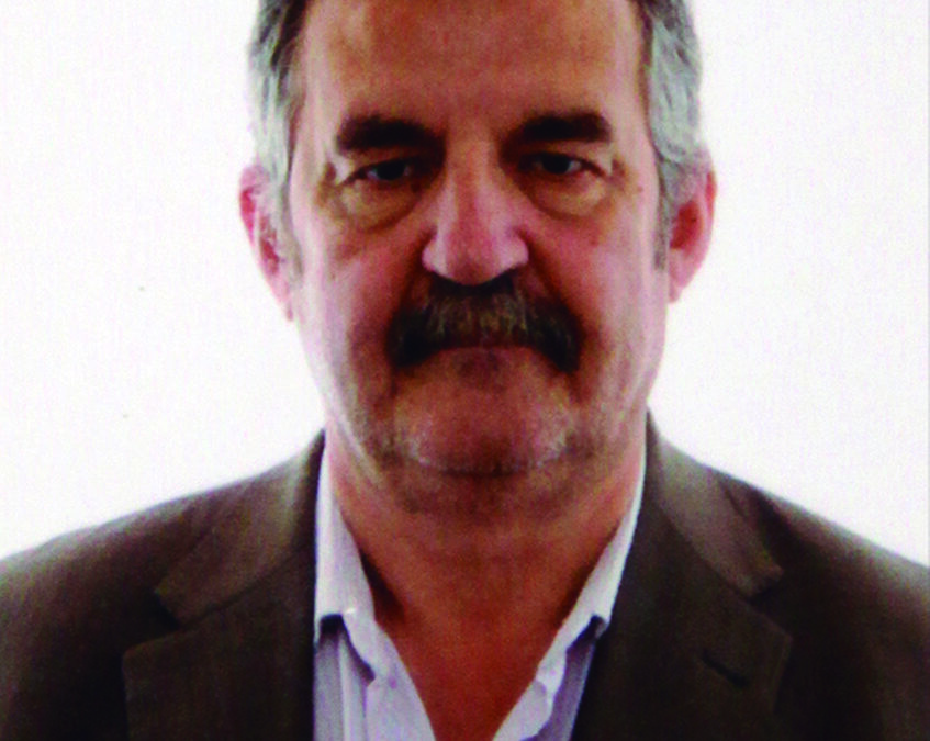 Entrevista a José Manuel Granado Iglesias, autor de Un futuro próximo